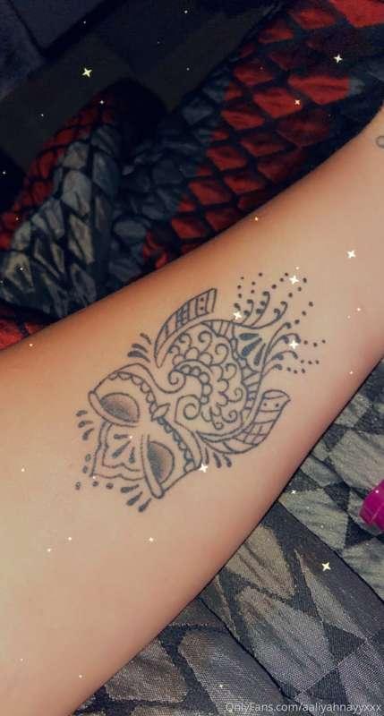 Laying in bed tonight and I’m having tattoo fever....🤔 What ..