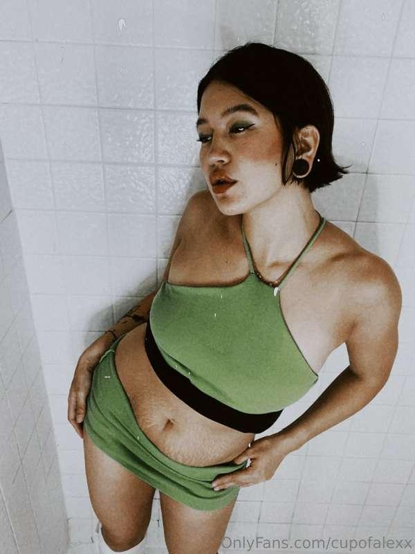 Day 2 of 31 Days of BOO 👻 Buttercup 💚
