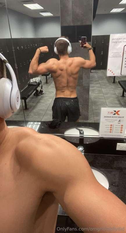 I need to get shoulders like i had 1 year ago! What do you t..
