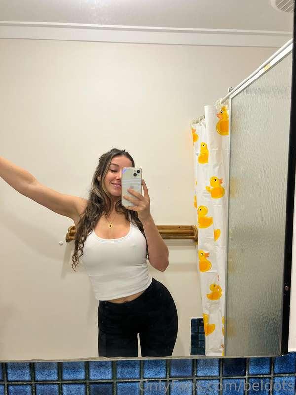 Just heading out trying not to poke out eyes 🥰🙌