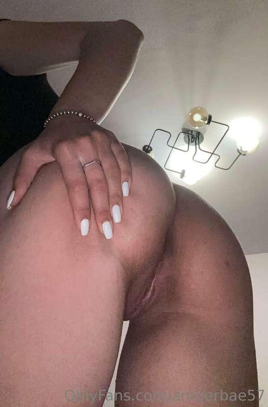 this little pussy needs a stretch🤭