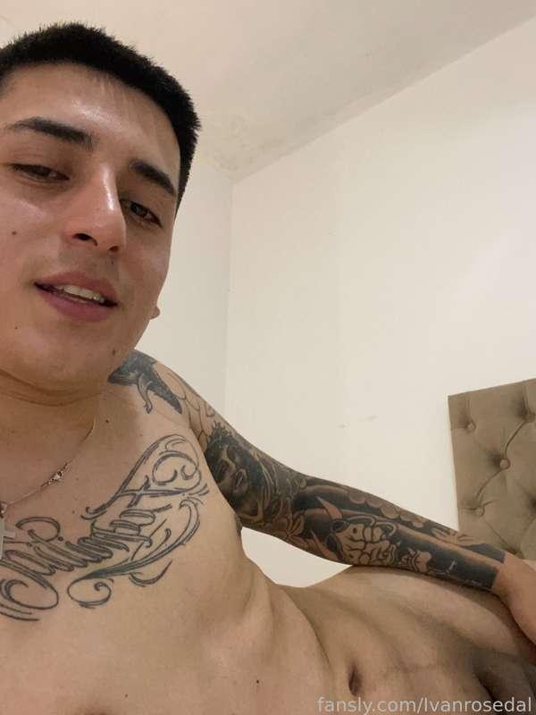 #fyp #bisexual #bi #gay #male #men #boy #teen #young #dick #cock #naked #cum #body #hot #sexy #xxx #bdsm #amateur #casero #sexting #videocall #tattoo #tattoed #ivanrosedal