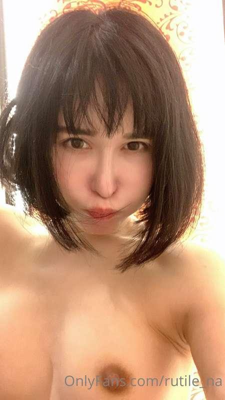 最近の自撮りとかですー