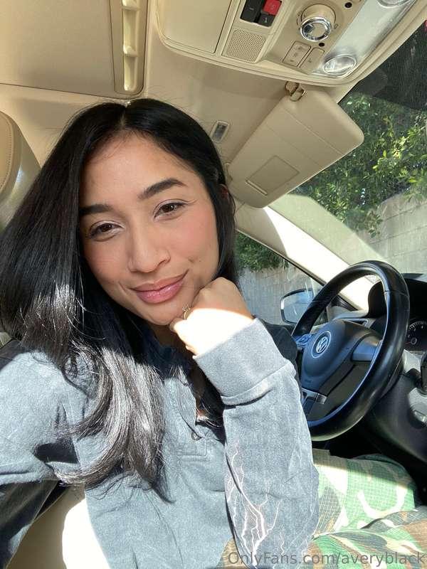 Hope y’all are having a great day 🤍