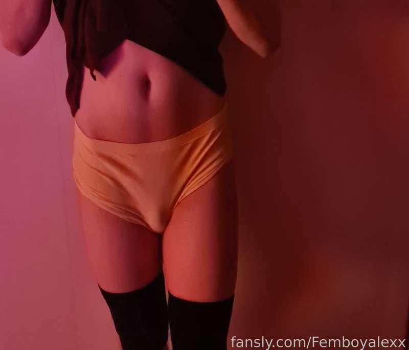 femboyalexx image #34