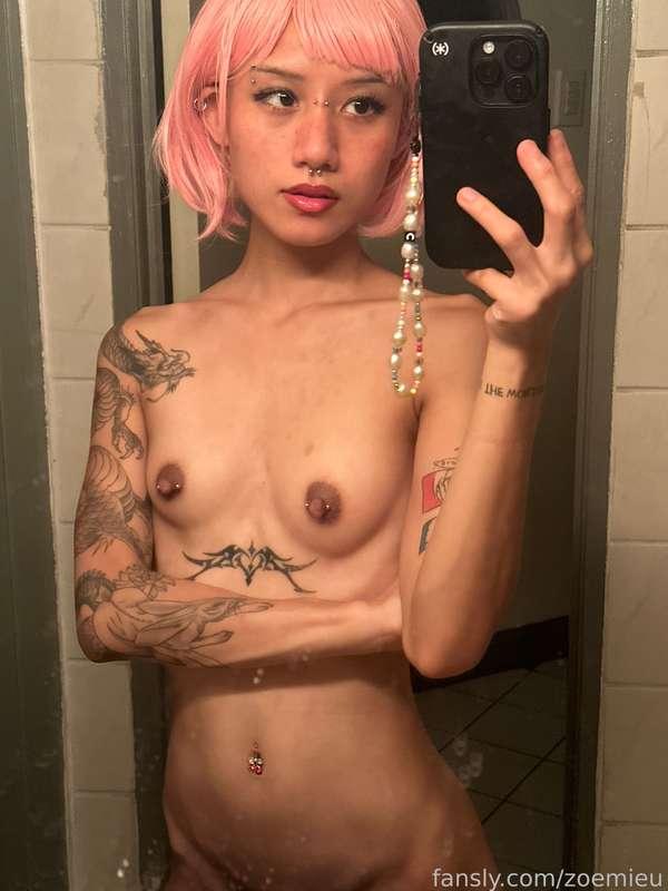 zoemieu image #4