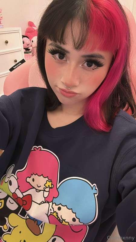 Did u see me on tiktok live today doing my makeup? 💖