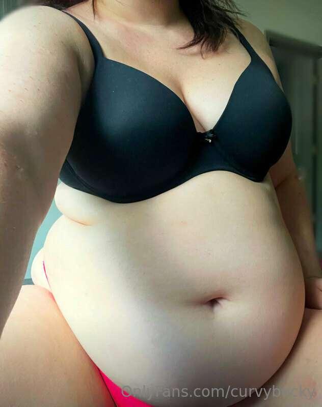 bigbellybeckyofficial image #0