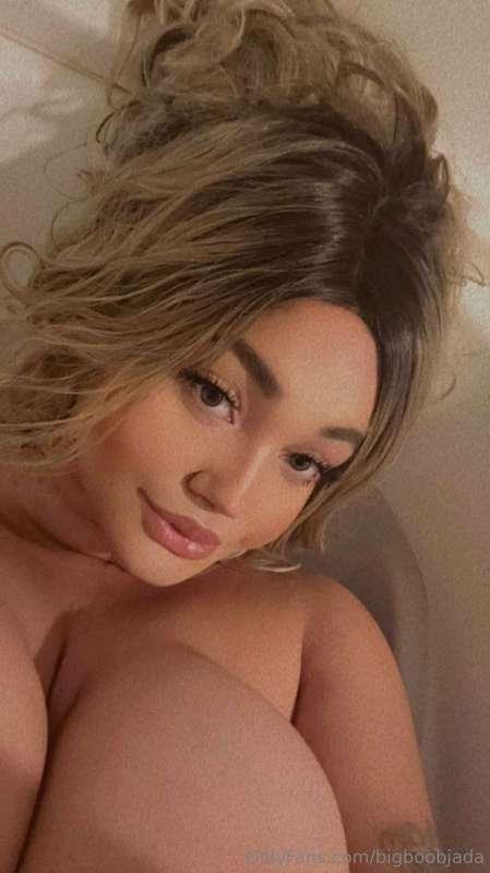 I’m online send me a message
@jadabell69