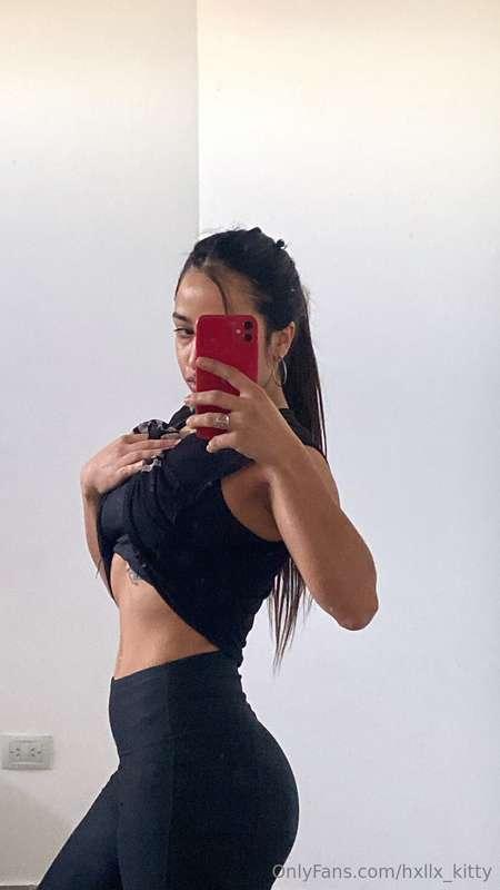 Gym time babeee 😏🙈