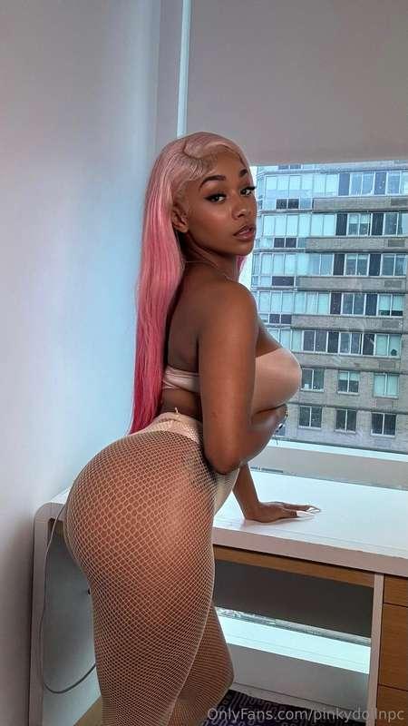 wanna see what else is pink 😏