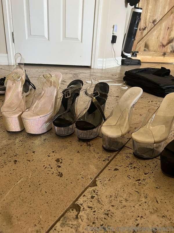 lenaisapeach image #1