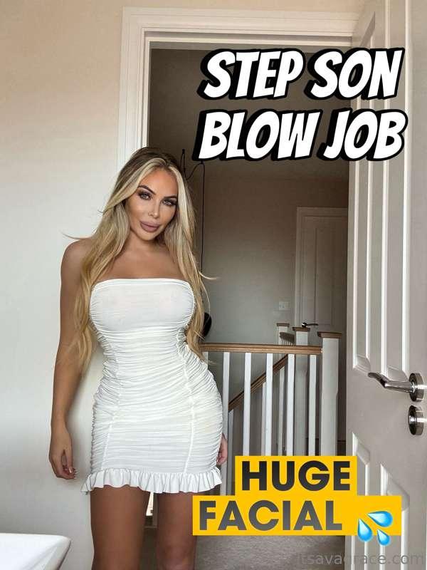 💦 💦BRAND NEW BLOW JOB FACIAL 💦💦I walked in the bathroom and ..