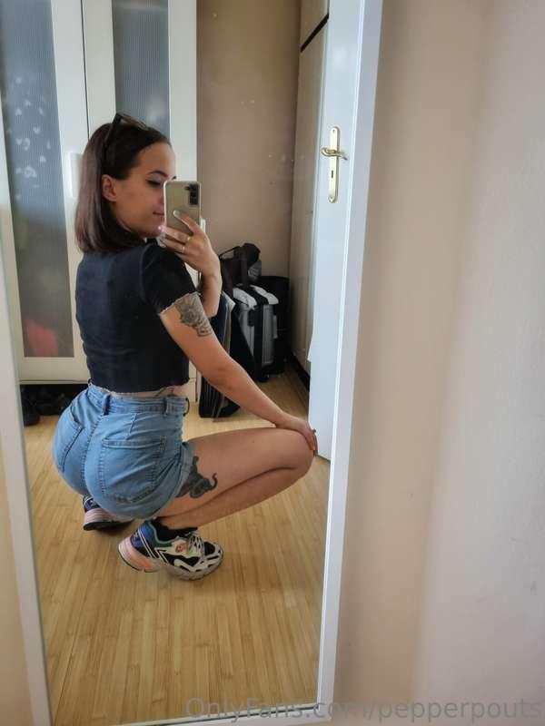 You like it from behind?🍑 Then these pictures are just for y..