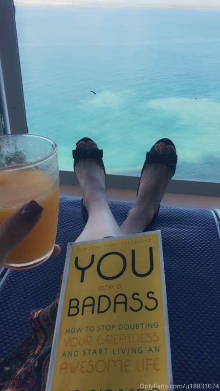 The cruise life came and went so fast but I’m soo happy to h..
