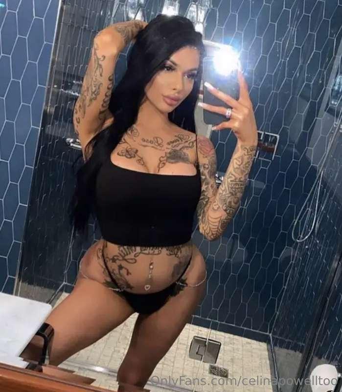 Mirror, mirror on the wall…why do I take so many selfies?🤔