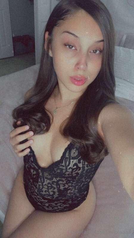 does black lingerie look good on me?