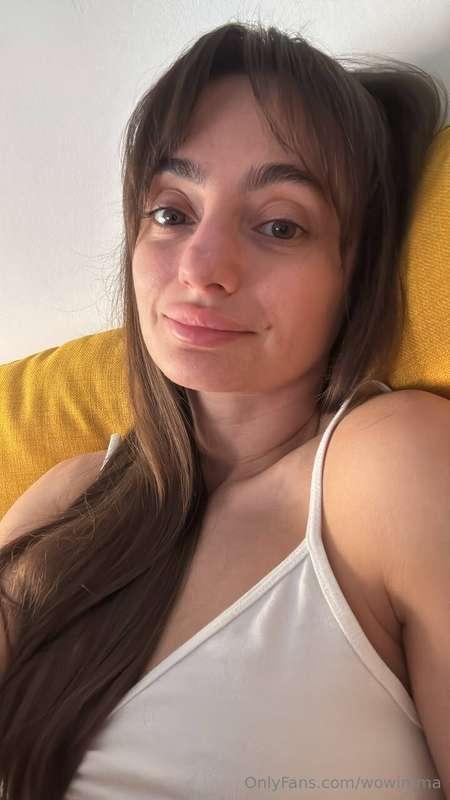 A little tired look? Or just relaxed 🙃
