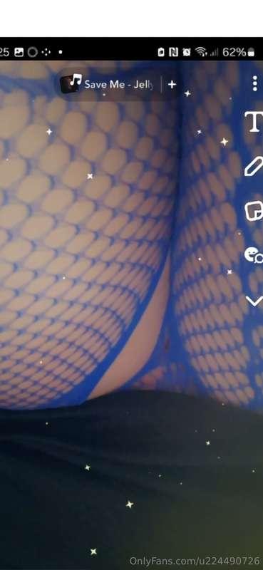 Wanna see these open up baby xx