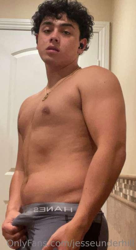 workout gains back 😏