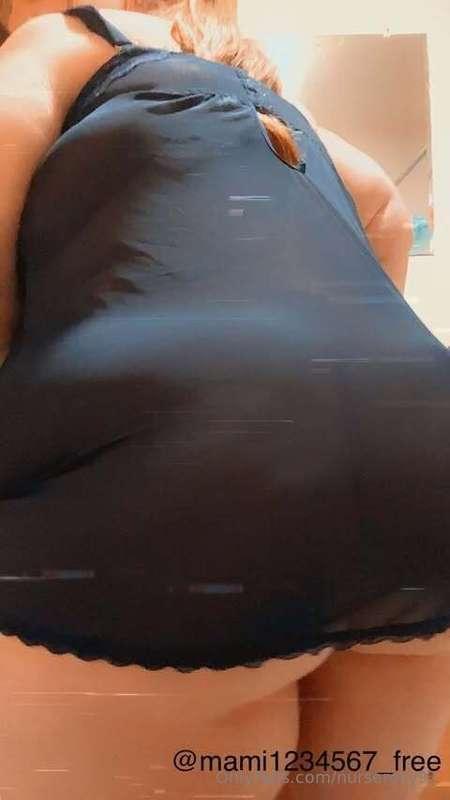 This whore wife big butt needs ur attention, she doesn’t dis..