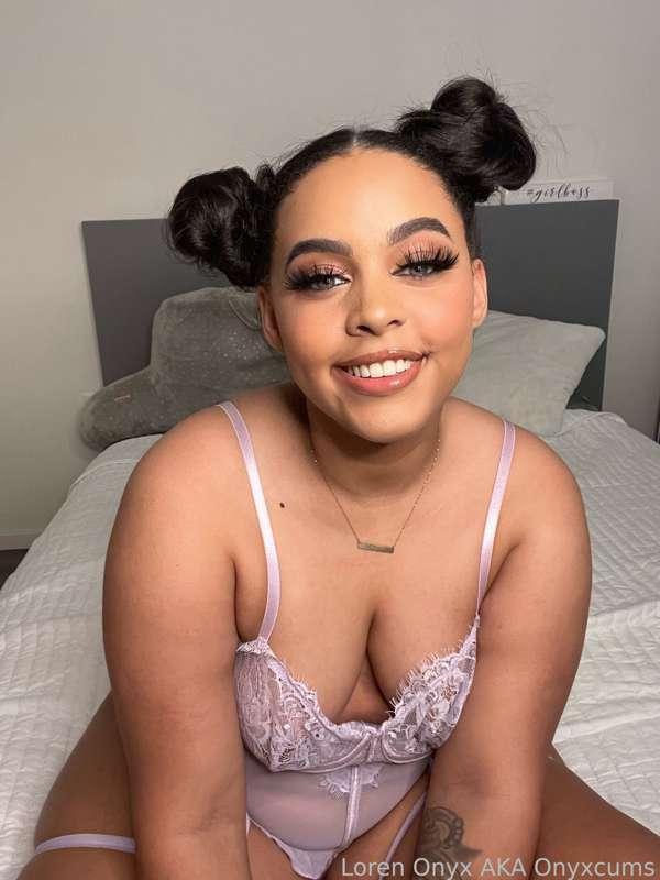 Thick in the right places 🥰 

✎ #nerdy #ebony #cute #pokemon #exotic #bigass #gamer #reader #brunette #fyp 
