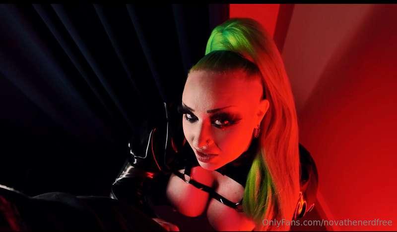 **His BJ debut** - Me enjoying @mastbeparadise ’s pierced di..