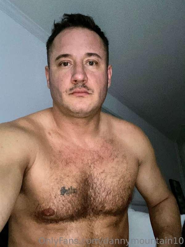 Mini mustache growing, just for the weekend 💜