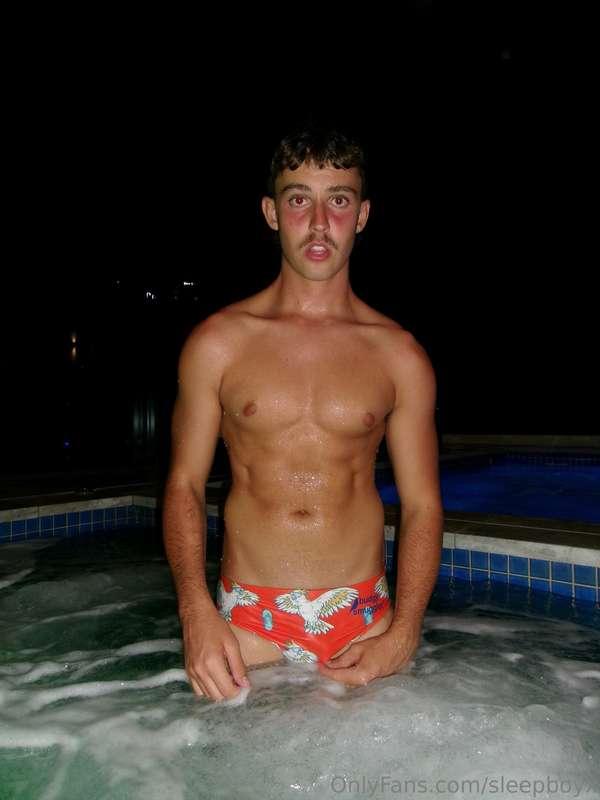 These Budgy smugglers are so tight they squeeze my ass cheek..