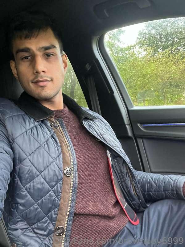 Got a new car. Should I cum in it? Leave a tip if I should 😉