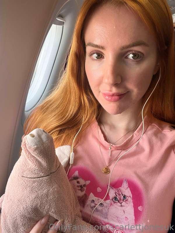 Me and Charles are on the plane! Should be landing in a few ..