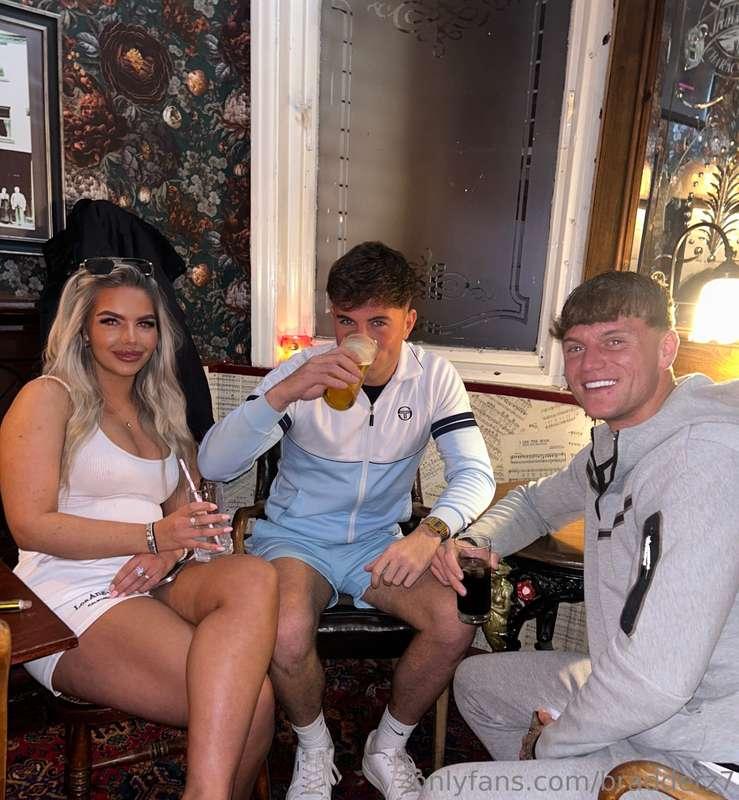 me and my mate Shane have just been out for drinks and got t..
