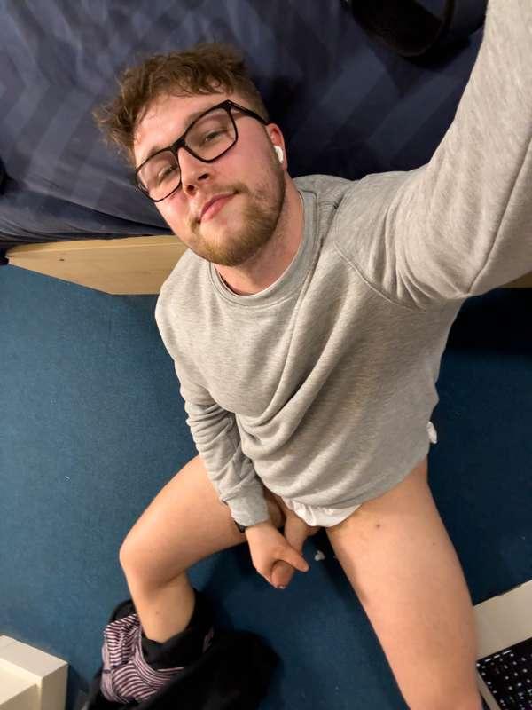 hope the carpet doesn't stain 👀