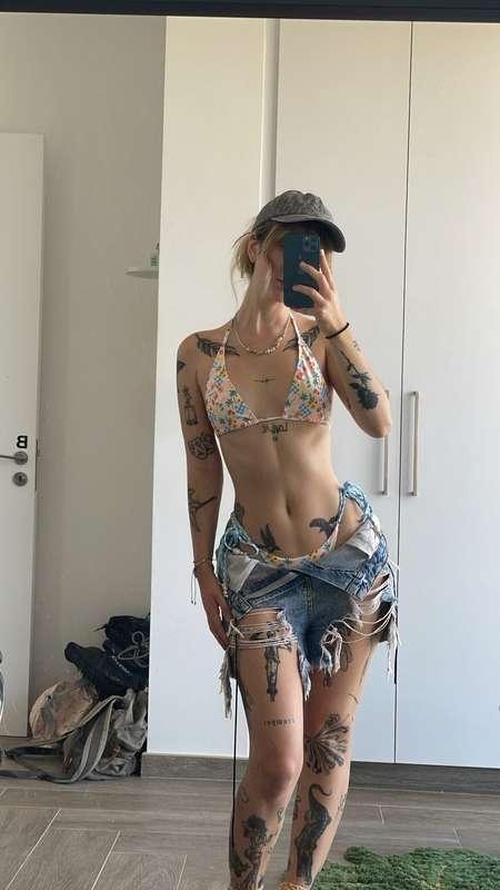 ‘tis a bikini day ☀️ 