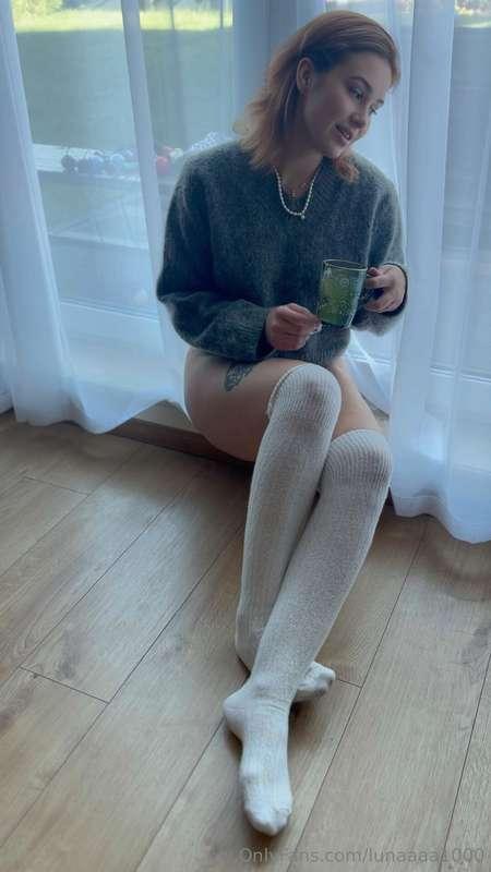 Today I want to tell you a little bit about myself..... I lo..
