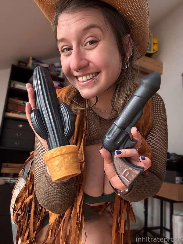 I have a couple black custom cactus toys left!... Designed b..