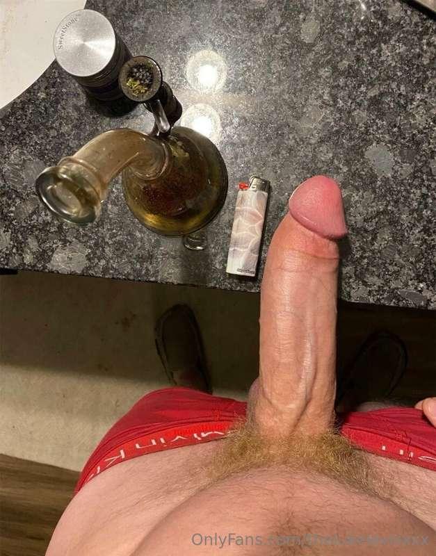 Which pipe are you taking a hit of first? 😏
