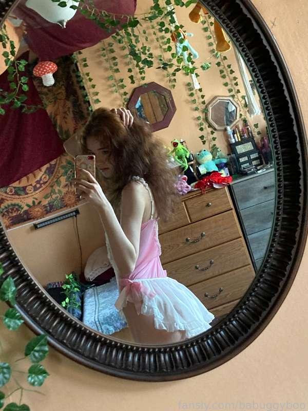 💖🌸💖 

tags
#lingerie #boobs #pink #nude #bodysuit #cute #petite #redhead #ginger #gingergirl #egirl #cutegirl #selfie #tease