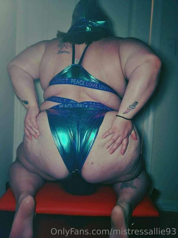 mistressallie93 image #1