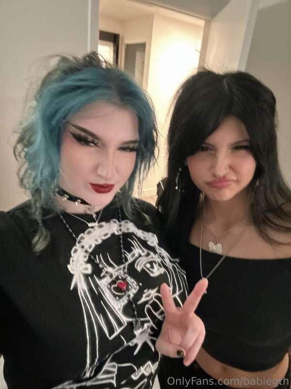 Guess who is in town rn @cyberjujuu!! Have you guys seen our..