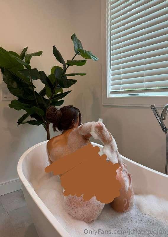 UNLOCK for wet, soapy, 🍑,🍒, & 🐱💦