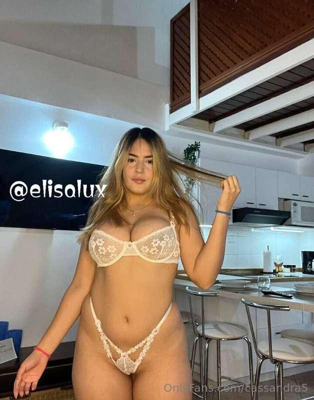 Do you want my friend with big ass to fulfill all your desir..