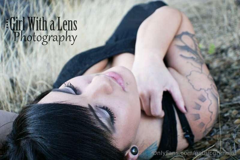 Girl with a Lens Photography