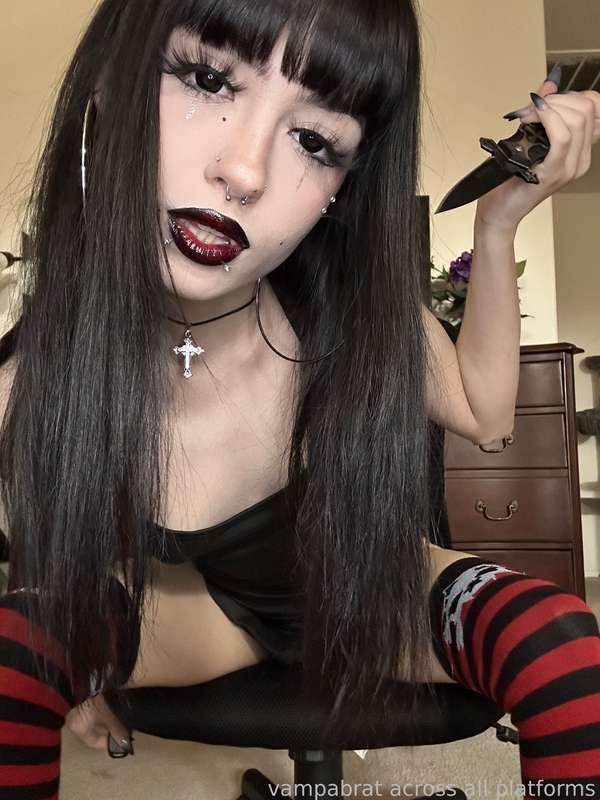 madamzombodomme image #4