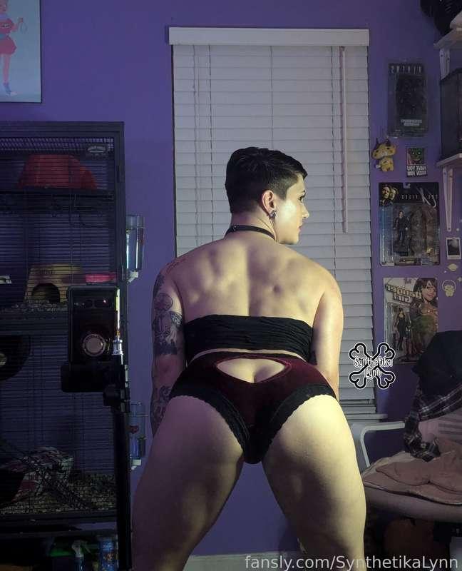 synthetikalynn image #1