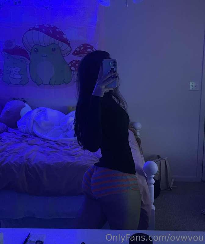 posting a better pic for you guys + replying to dms after my..