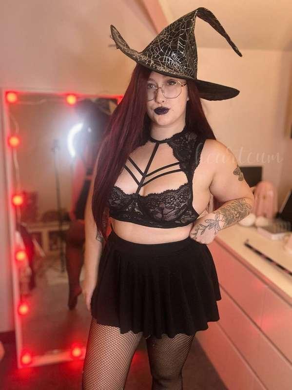 I don’t want spooky season to end tbh 