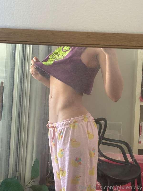 I got new pajama pants at an LA thrift store (: