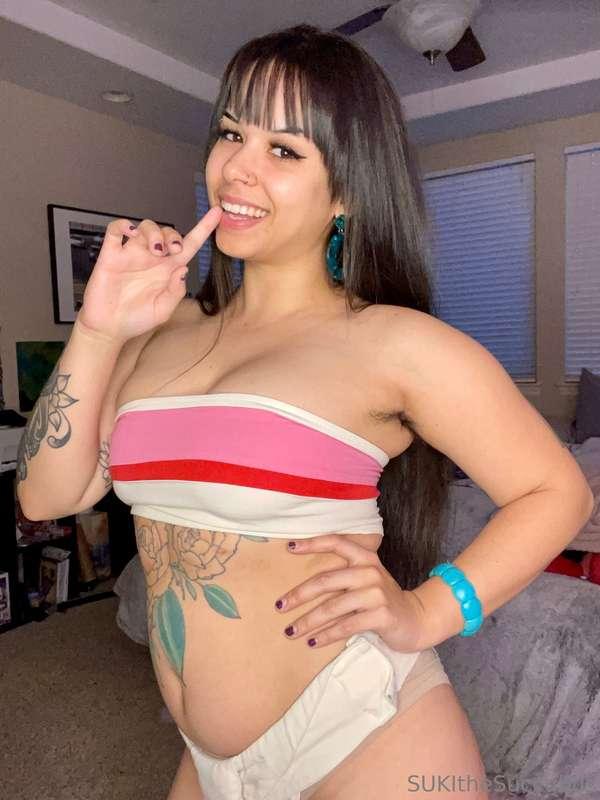 Happy titty Tuesday! Should I make new content in this cospl..