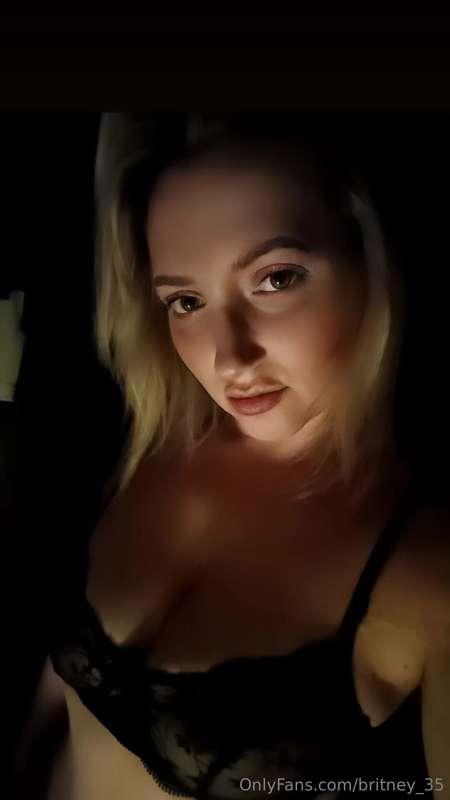 Well hey baby, look who’s here 👋🏻 🥵🤤